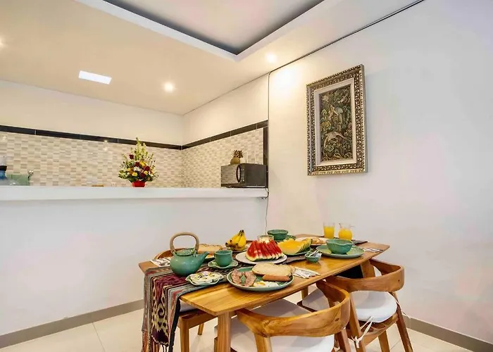 Bens Mertanadi Two-bedroom With Private Pool Kuta *