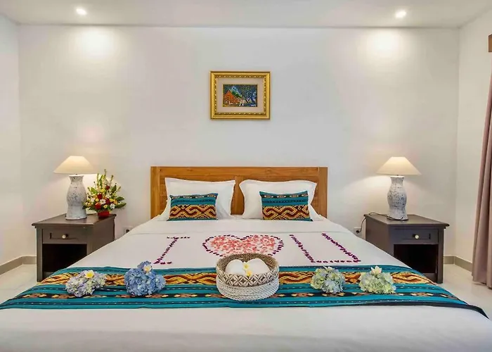 别墅 Bens Mertanadi Two-bedroom With Private Pool Kuta 塞米亚克