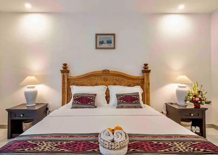 Bens Mertanadi Two-bedroom With Private Pool Kuta 别墅