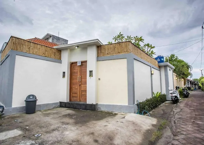 别墅 Bens Mertanadi Two-bedroom With Private Pool Kuta 塞米亚克